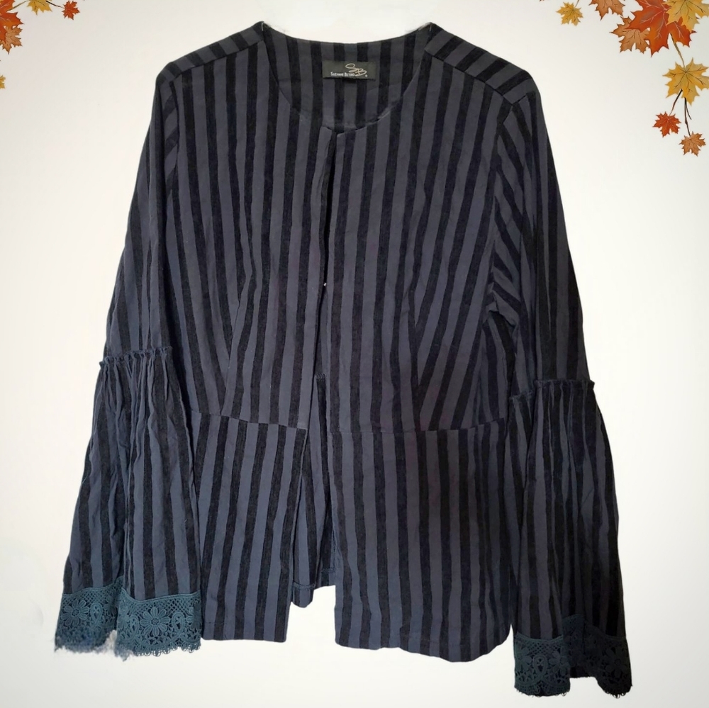 Fluted Sleeve Women's Jacket, Suzanne Betro Brand, Midnight Blue Striped, Size L